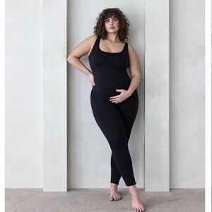 The Lucy Maternity Unitard Signature Black Bumpsuit Size XL